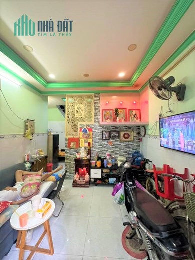 Chỉ 2.5 tỷ TL, nhà 2 tầng 2PN, 25m2, Tân Hòa Đông, Bình Tân, ngay Phan Anh, Bà Hom.