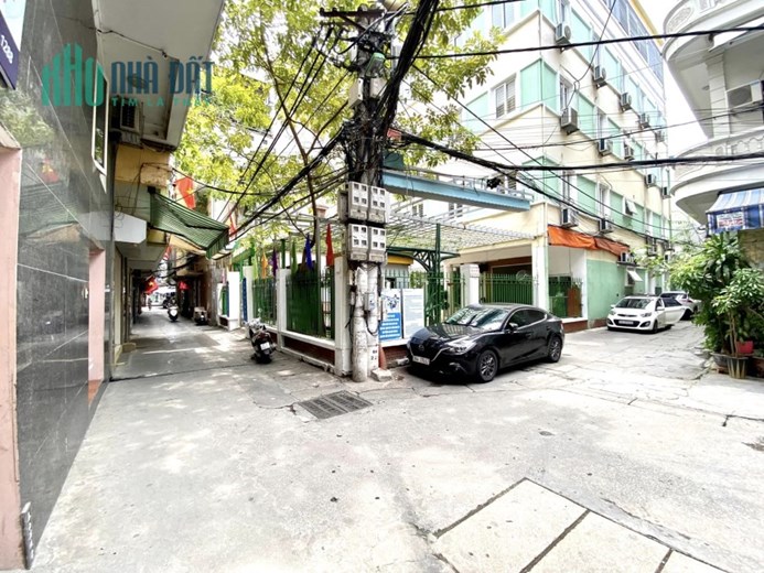 Bán Nhà Phân Lô - Ngõ 379 Đội Cấn - Ba Đình 52m2, 4 tầng, MT 4.5m Giá 6.5 tỷ TL