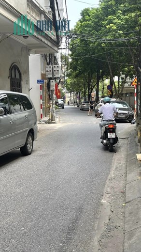 BÁN NHÀ DÂN XÂY NGUYỄN VĂN CỪ 54M 4 TẦNG 4 TỶ 5 KHU PHÂN LÔ Ô TÔ ĐỖ CỬA