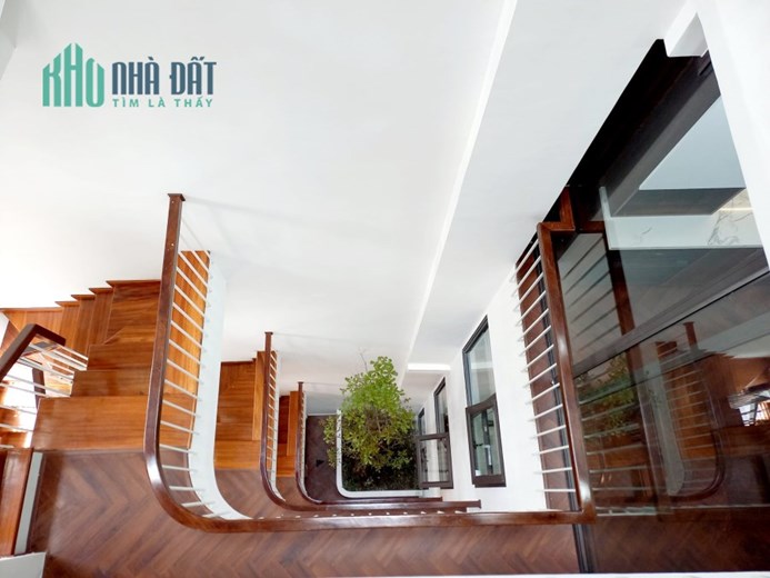ÂU CƠ - GARA Ô TÔ, THANG MÁY NHẬP, KINH DOANH 11.1 TỶ