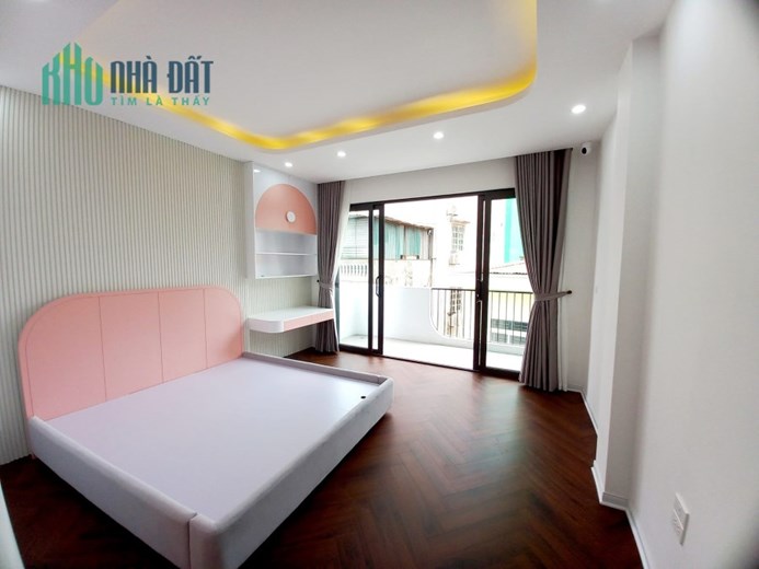 ÂU CƠ - GARA 7 CHỖ, THANG MÁY XỊN, KINH DOANH TỐT 11.2 TỶ