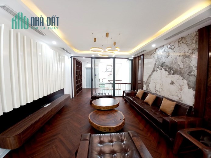 ÂU CƠ - GARA 7 CHỖ, THANG MÁY, KINH DOANH ĐỈNH 11.3 TỶ