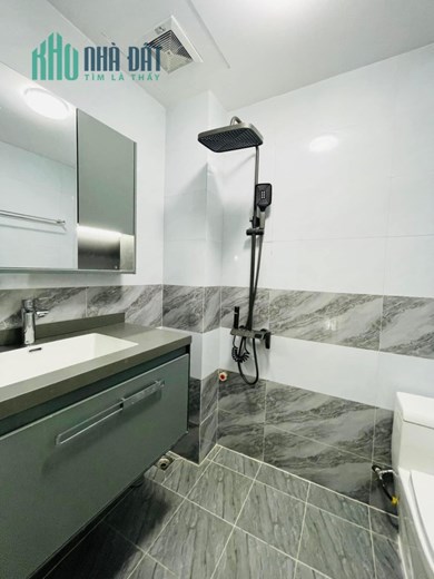 chính chủ bán nhà 4t*43 mét giá 4ty38 mới koong, đẹp ở luôn