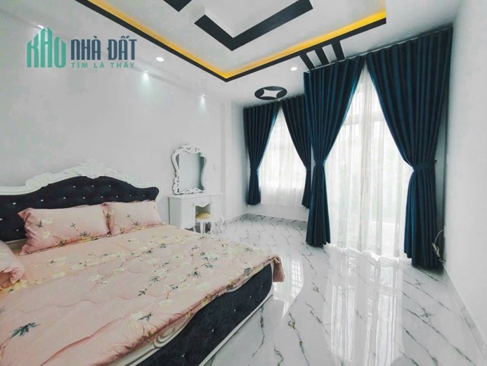 Nhà mặt tiền kinh doanh Dương Cát Lợi, 3 lầu, giá chỉ 5.95 tỷ