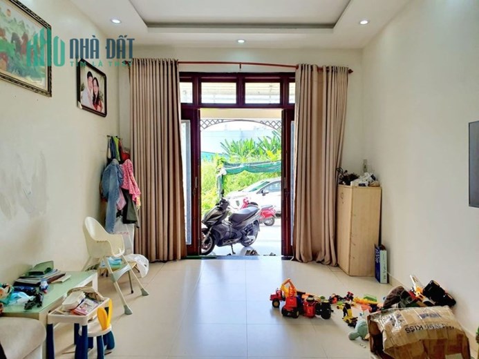 Bán nhà 3 tầng, HXH, Đường 49 Hiệp Bình Chánh, Diện tích 66m2, 4x156m nở hậu, nhỉnh 5 tỷ