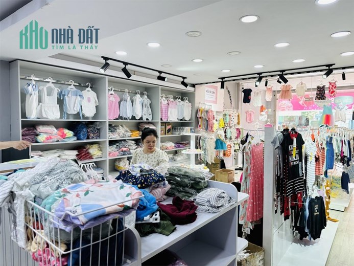 SANG NHƯỢNG MẶT BẰNG KINH DOANH QUẦN ÁO Tại Phường Sơn Kỳ, Quận Tân Phú - HCM