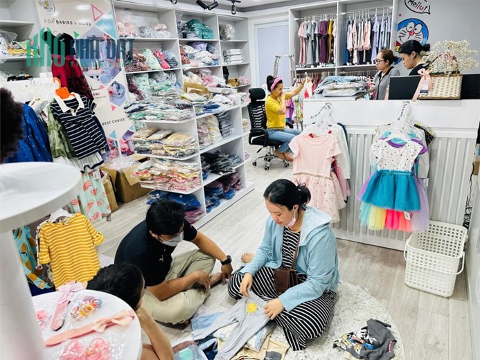 SANG NHƯỢNG MẶT BẰNG KINH DOANH QUẦN ÁO Tại Phường Sơn Kỳ, Quận Tân Phú - HCM