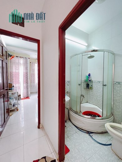CHO THUÊ nhà 3 tầng Cao Thắng Quận 10 – Giá thuê 20 triệu/tháng nhà mới 4PN 3WC nội thất đầy đủ