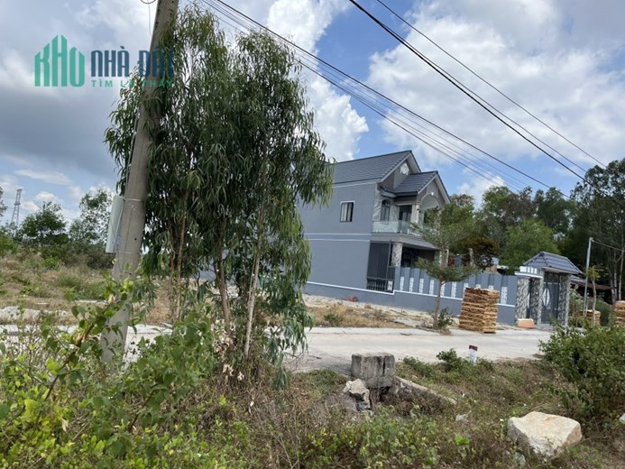 BÁN GẤP MẶT TIỀN QLO 51 PHÚ MỸ GIÁ ĐẦU TƯ