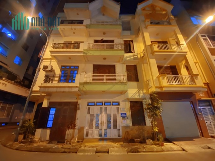 Hoàng Văn Thái: Phân lô, vỉa hè, ô tô tránh, kinh doanh, giá tốt
