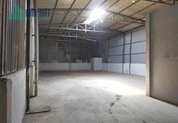 BÁN XƯỞNG MẶT TIỀN ĐẶNG CÔNG BỈNH HÓC MÔN 10X50 GIÁ CỰC RẺ.