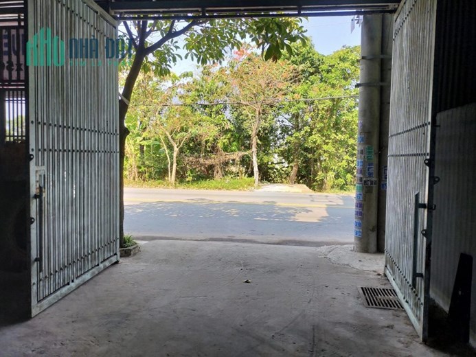 BÁN XƯỞNG MẶT TIỀN ĐẶNG CÔNG BỈNH HÓC MÔN 10X50 GIÁ CỰC RẺ.