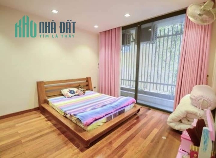 ÂU CƠ - Ô TÔ TRÁNH, THANG MÁY NHẬP, KINH DOANH ĐỈNH 11.1 TỶ