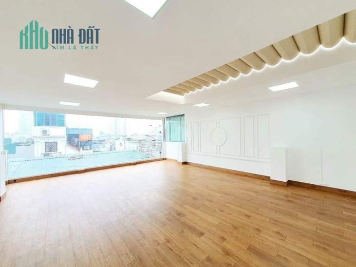 ÂU CƠ - GARA 7 CHỖ, THANG MÁY XỊN, KINH DOANH TỐT 11.1 TỶ