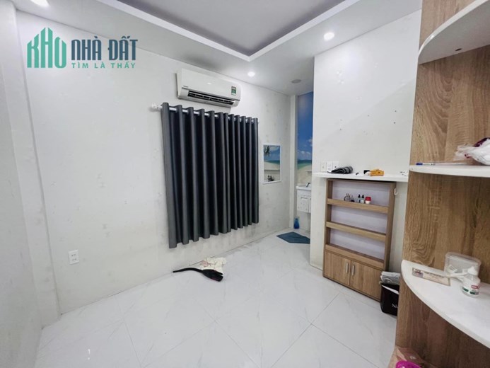 NHÀ BÁN 2 TẦNG, BÙI ĐÌNH TUÝ, BÌNH THẠNH,  21m2, NHỈNH 2 TỶ.