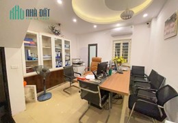 PHẠM VĂN ĐỒNG NHÀ ĐẸP, 52M, 5 TẦNG
PHÂN LÔ - GARA Ô TÔ,  GẦN PHỐ - 2 THOÁNG.