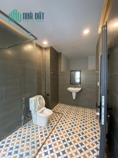 NHÀ CHÍNH CHỦ ĐOÀN VĂN BƠ, Q.4, DT: 4x7, 4 TẦNG, 4.2 TỶ.