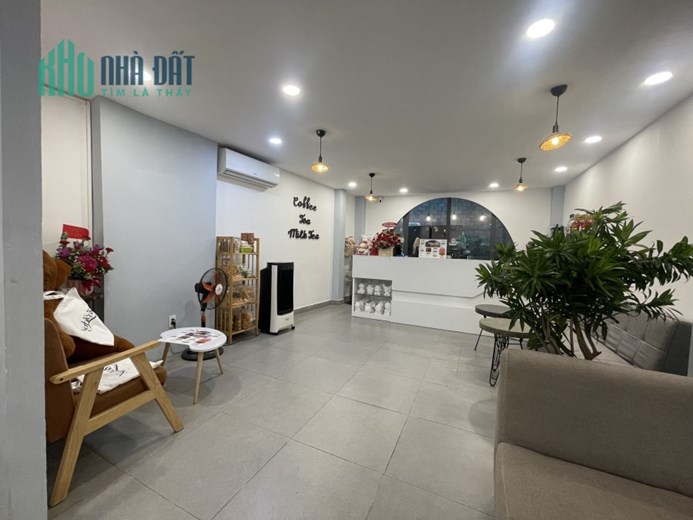 CẦN SANG NHƯỢNG QUÁN TRÀ SỮA, ĂN VẶT TÔ TƯỢNG