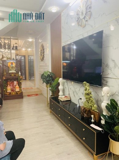 BÁN NHÀ 4 TẦNG - 72M2 - TẶNG NỘI THẤT 1 TỶ - GIÁ NHỈN 6 TỶ - HẺM 6M Ô TÔ TRÁNH.