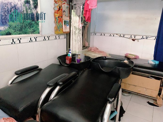 Quận 7, Sang Tiệm Tóc 25 tr , Mặt tiền 99 Đường Lý Phục Man , F. Bình Thuận , Tel : 0909909596