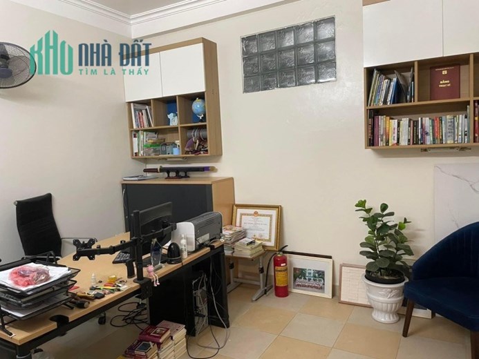 Chính chủ bán nhà Hào Nam, Đống Đa 35m2 x 4T, MT 3.5m, nhỉnh 3 tỷ