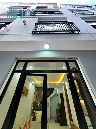 Phân lô Ngọc Thụy Long Biên Dt 38m2 5 Tầng Mt 4m Ô tô Ở Kd Nhỉnh 3 tỷ
