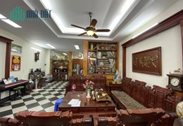Chính Chủ Bán Nhanh Nhà Ngõ Tân Xuân, Ô Tô Đỗ Cửa, 48m2, MT 6m, 4.6 Tỷ. 

+ Bán nhà ở đường Tân