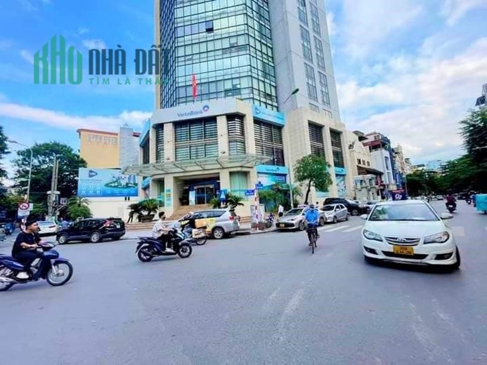 BÁN NHÀ MẶT PHỐ VÍP QUẬN BA ĐÌNH DT: 60M2 x 5 TẦNG x MT:4.3M x 6 PHÒNG NGỦ PHỐ KIM MÃ.