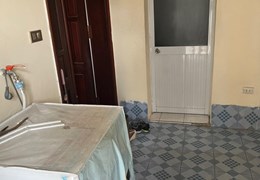 CĂN HỘ ĐẸP - GIÁ TỐT - Cần Bán 2 Căn Hộ Tập Thể Vị Trí Đắc Địa Tại HOÀN KIẾM - HÀ NỘI