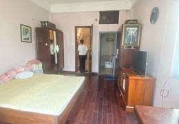 Bán nhà mặt phố Triệu Việt Vương 30m x 6T, Mt 4.1m, ô tô, KD, giá 23 tỷ. LH: 0366051369