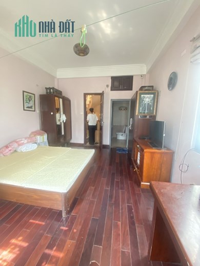 Bán nhà mặt phố Triệu Việt Vương 30m x 6T, Mt 4.1m, ô tô, KD, giá 23 tỷ. LH: 0366051369