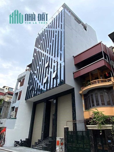 Bán Tòa Văn Phòng 9 Tầng Xây Mới MP Thụy Khuê.Vị Trí Đắc Địa.DT 196m2. Giá 115 TỶ