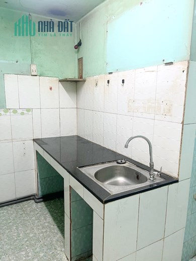 Nhà nhỏ 2 tầng sát đường Liên Tỉnh 5 P5Q8 -  Giá 1.68 Tỷ