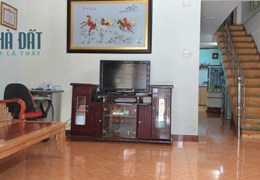 Bán nhà gần Ông Ích Đường , Cẩm Lệ. Diện tích 92m2. Giá 3.25 tỷ.