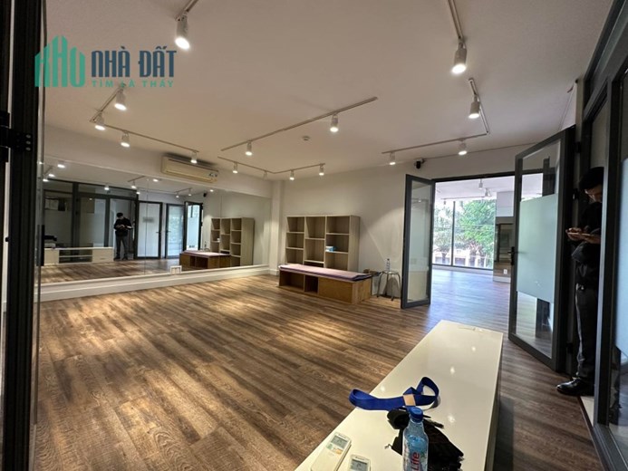 Bán nhà mặt tiền Kinh doanh Vip đường số 9 KDC Trung Sơn Bình Hưng Bình Chánh 10 x20