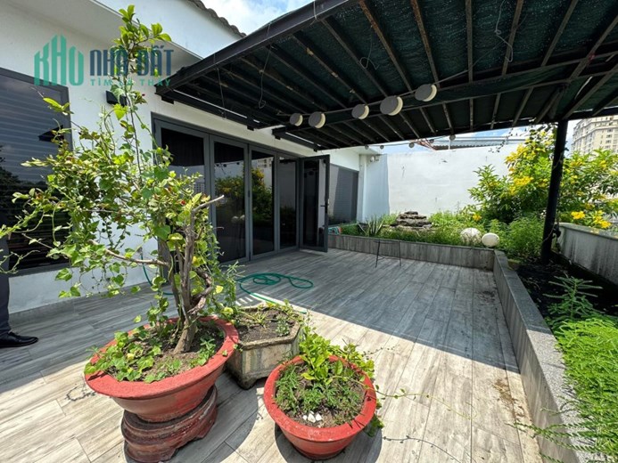 Bán nhà mặt tiền Kinh doanh Vip đường số 9 KDC Trung Sơn Bình Hưng Bình Chánh 10 x20