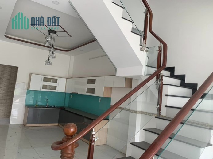 BÌNH HƯNG HOÀ A - ĐƯỜNG 18B - HẺM XE TẢI 8M - SÁT MẶT TIỀN - KHU PHÂN LÔ VIP - 56M2 - 4 TẦNG - 5PN