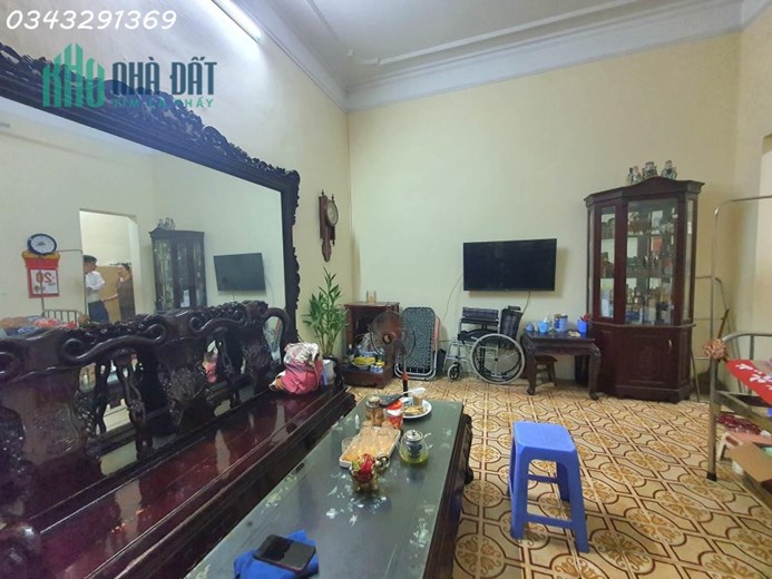 82M2 ĐẤT – PHỐ NGỌC HÀ – SẴN NHÀ 3 TẦNG RƯỠI – MẶT TIỀN 6.1M – VUÔNG ĐẸP – CHỈ 100TR/M2