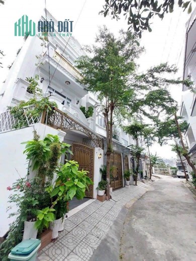 Huỳnh Tấn Phát 80m2, 4 tầng, 5.5x14m, Gía 6.8 tỷ Phú Xuân Huyện Nhà Bè