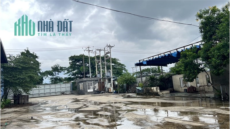 nhà xưởng sản xuất, địa điểm lý tưởng để đặt nhà máy, chiều cao 8m, hệ thống PC vách tường