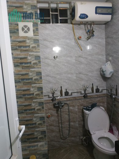 Chính chủ cho thuê tầng 3 tại ngõ 151/ 77 Nguyễn Đức Cảnh, rộng 30m2 Không chung chủ giờ giấc thoải