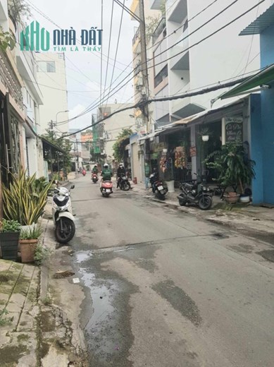 Bán Nhà Lô Góc Tô HiệuTân Phú-2 Tầng BTCT- 3PN Chỉ 6.5 Tỷ