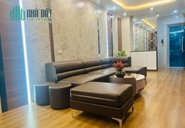 Bán nhà phân lô Phố Nguyễn Trãi 106 mét *3T, MT7.5m giá 10.5tyr
