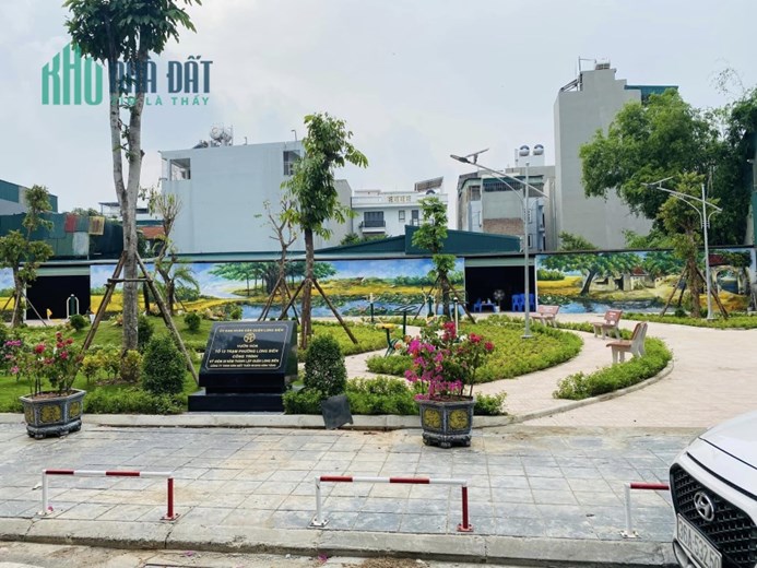 Bán Đất Phố Trạm , Quận Long Biên Giá 5.8 Tỷ  100M – MT 6M – 10M Ô Tô .