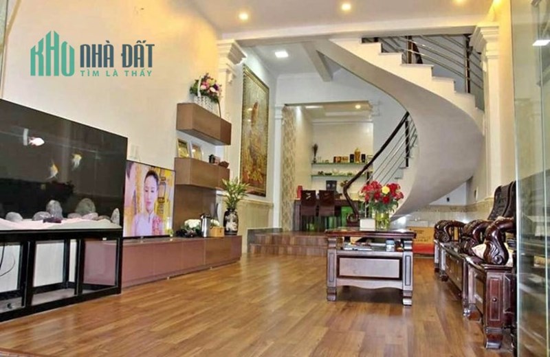 Bán nhà khu phân lô Tô Vũ - 193 Văn Cao, 80m 3 tầng GIÁ 5.05 tỉ