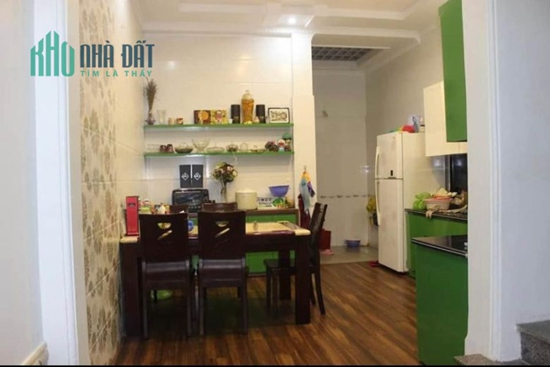 Bán nhà khu phân lô Tô Vũ - 193 Văn Cao, 80m 3 tầng GIÁ 5.05 tỉ