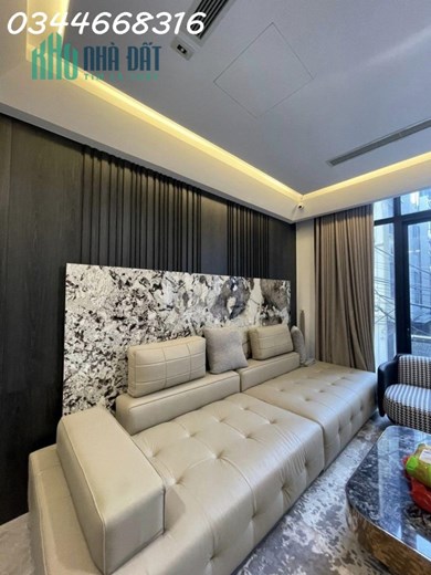 Bán nhà Nguyễn Văn Cừ, vỉa hè, ô tô tránh, MT rộng, KD đỉnh. Giá nhỉnh 13 tỷ