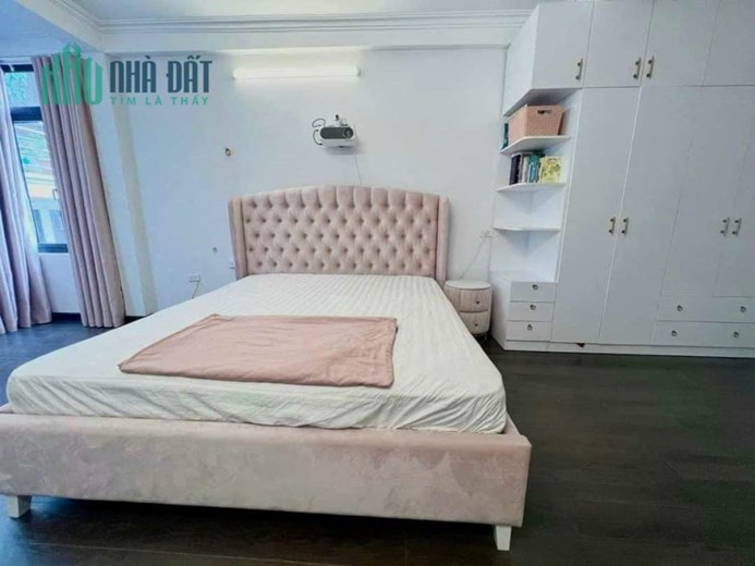 BÁN NHÀ 5 TẦNG PHẠM NGỌC THẠCH ĐỐNG ĐA LÔ GÓC Ô TÔ ĐỖ CỬA 55M MẶT TIỀN 4.5M CHỈ 7 TỶ