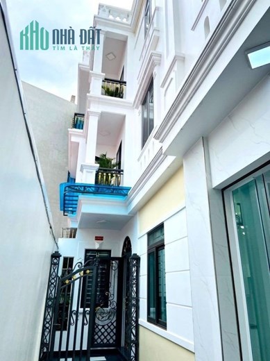 Bán nhà Xóm Trung - Văn Cao, 51m 3 tầng GIÁ 2.6 tỉ xây mới tinh hiện đại