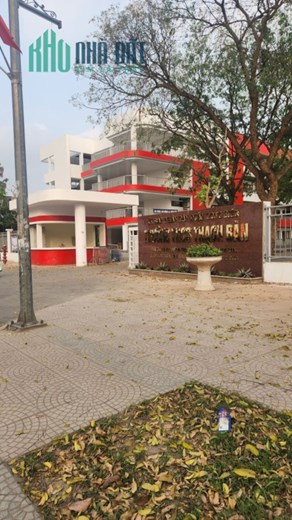 Bán nhà 4 tầng Thạch Bàn,Long Biên 42m2 mới koong,gần phố giá 3.8 tỷ
